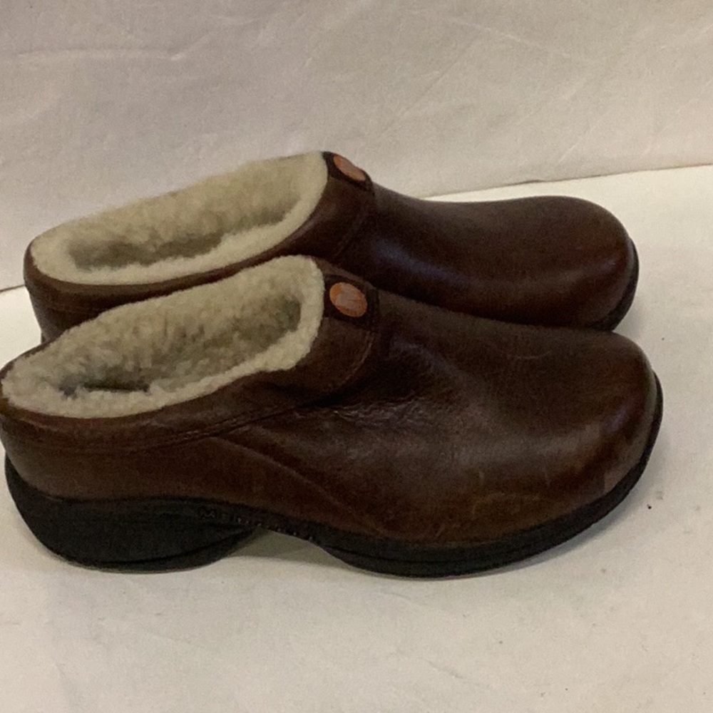 Merrell Slip On Fluffy Insole shoes. - Picture 3 of 7